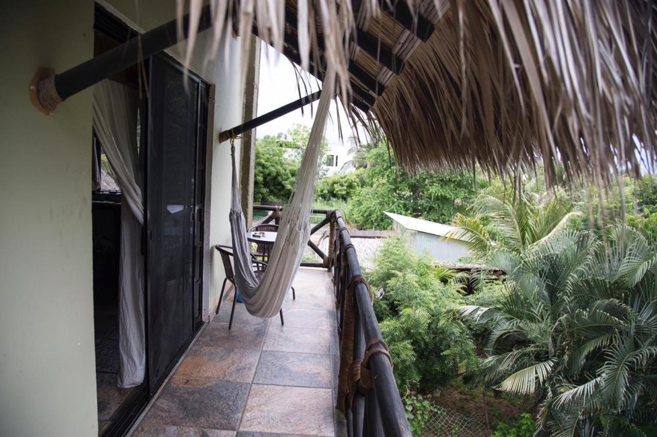 Beach Front Guesthouse Puerto Escondido  Exterior photo